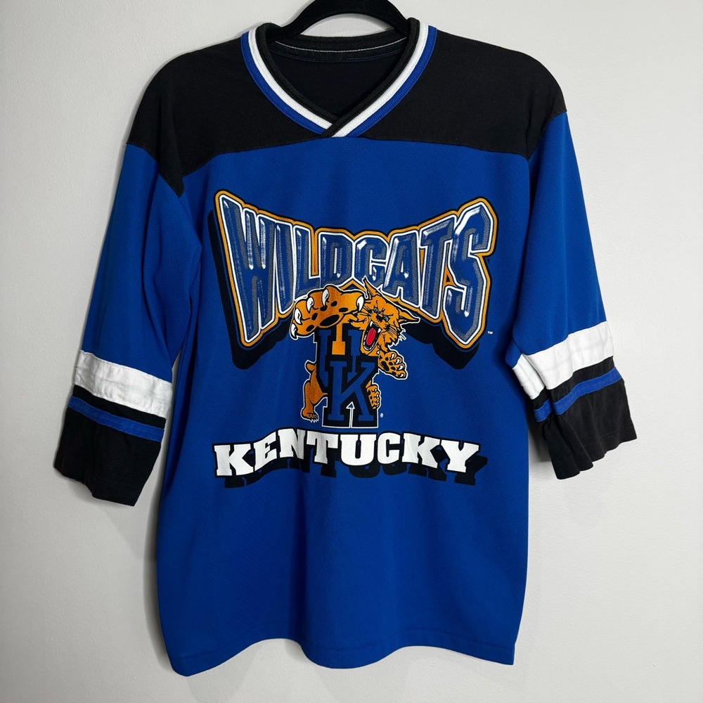 Kentucky‎ Wildcats Vintage Blue Baseball Ringer T-shirt Striped Logo Collegiate